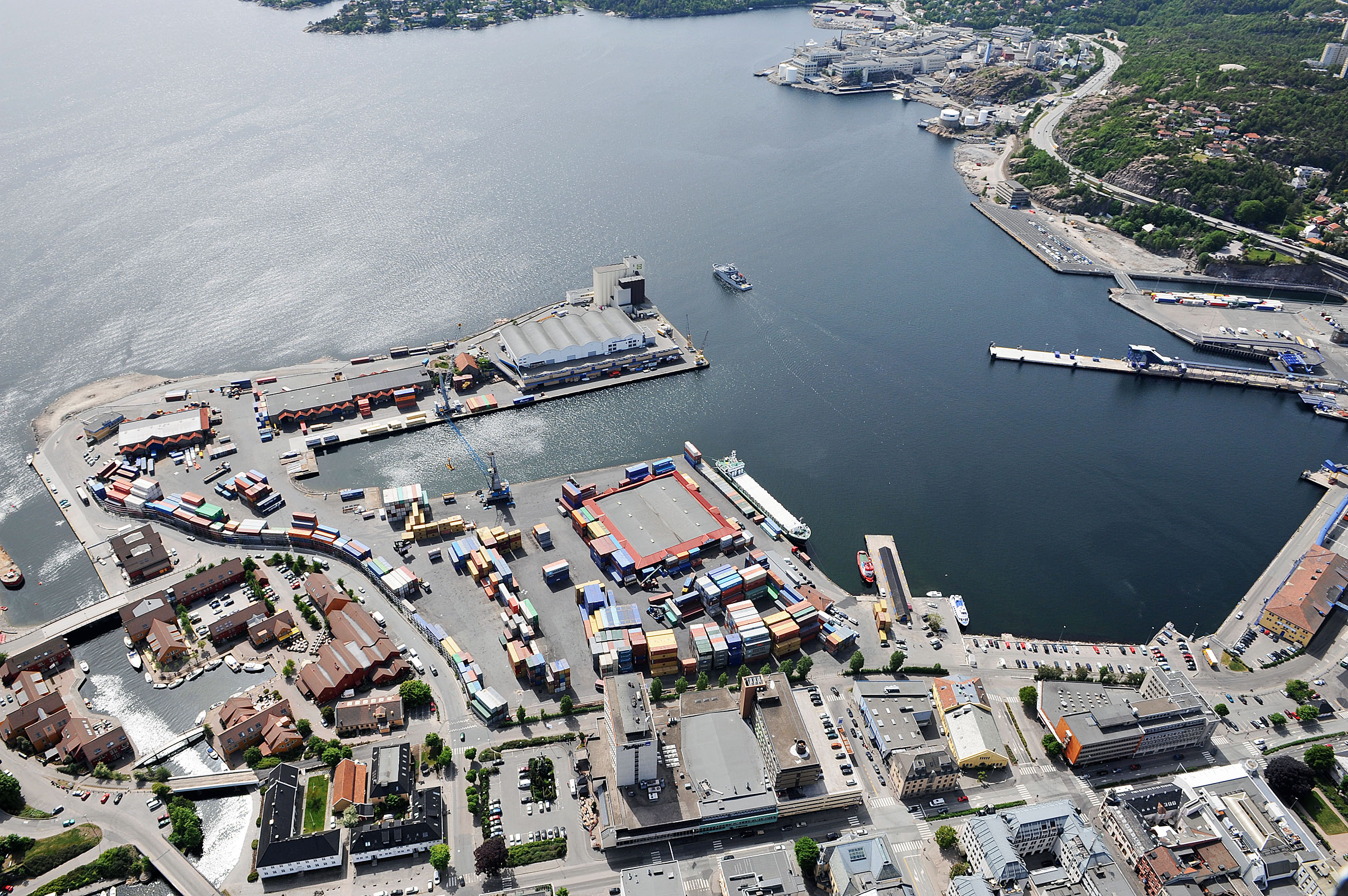 Logistikk og godshåndtering ved Kristiansand Havn og ferjeterminal